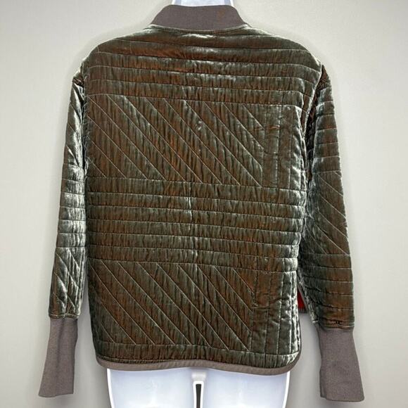 Hei Hei x Anthropologie Iridescent Quilted Velvet Bomber Jacket Womens Sz S - Picture 4 of 7